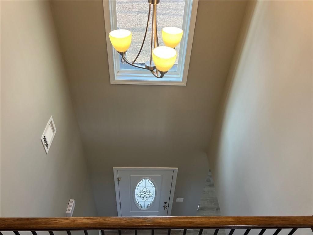 Building Photo - 732 E Jefferson St