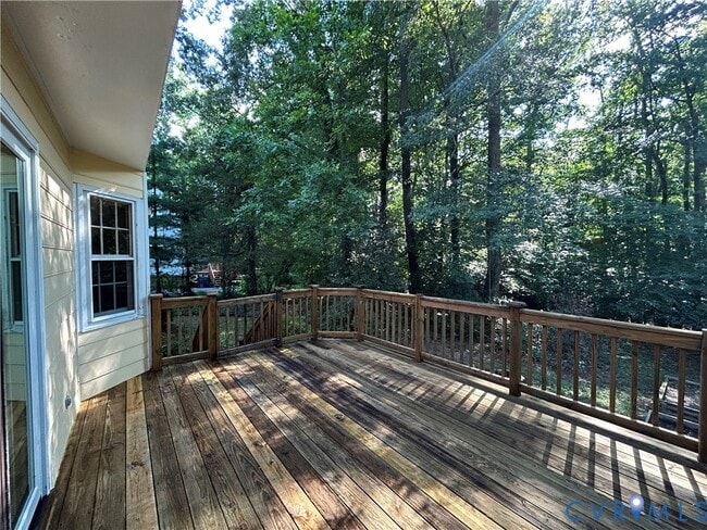 Building Photo - 7502 Native Dancer Dr