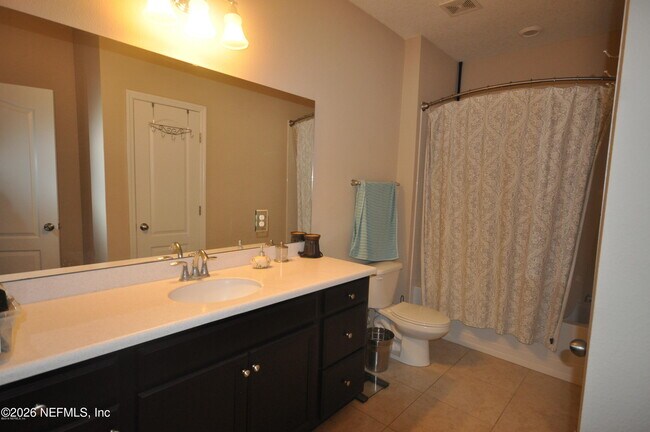 Building Photo - 16120 Blossom Lake Dr