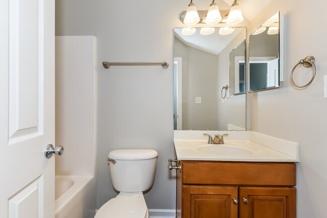 Building Photo - 14914 Taggert Trail Dr