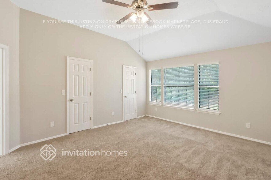 Building Photo - 2120 Hunters Ridge Dr