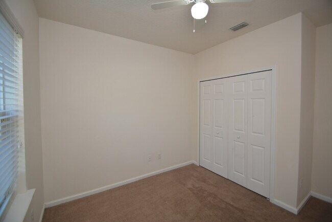 Building Photo - "Charming 3-Bedroom Condo Haven in St. Aug...