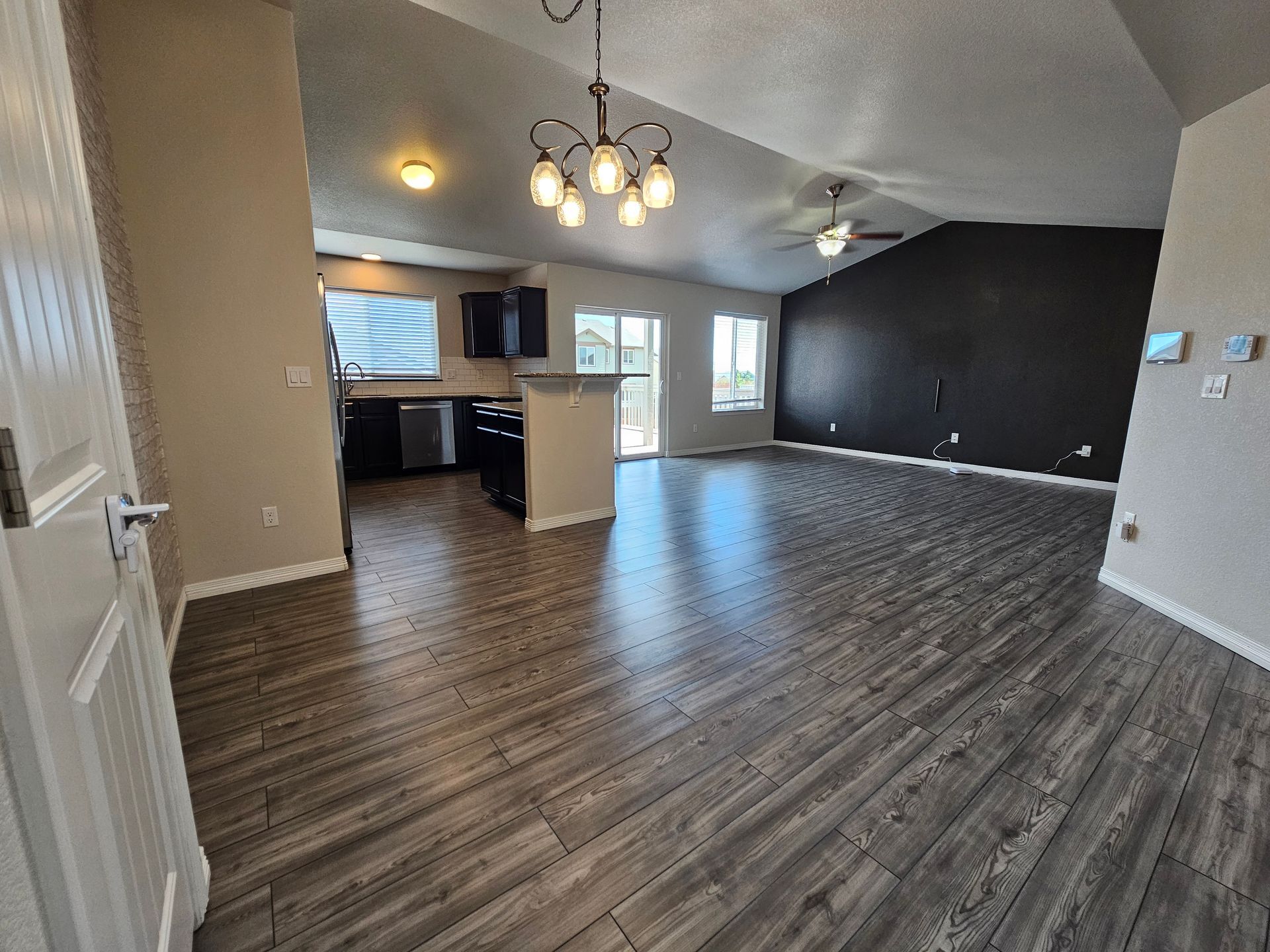 Building Photo - 13256 Park Meadows Dr