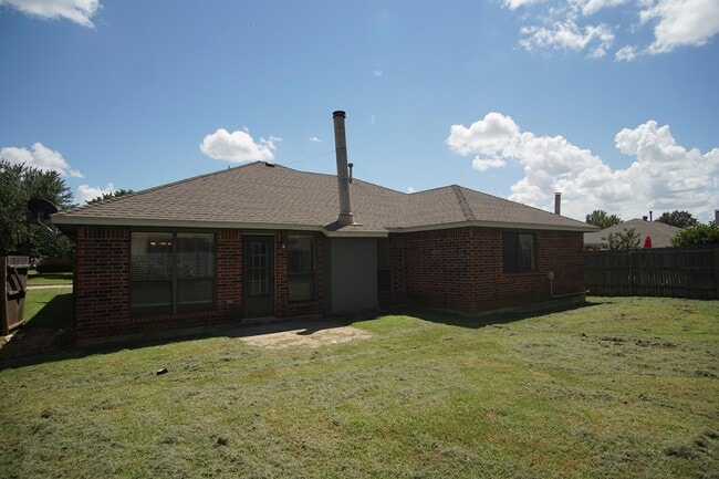 Building Photo - 11709 Tyson Ct