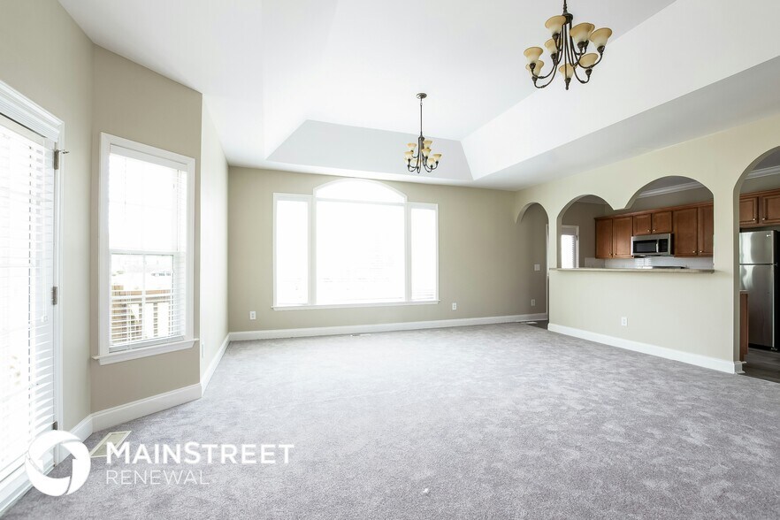 Building Photo - 5125 Asia Chanel Dr