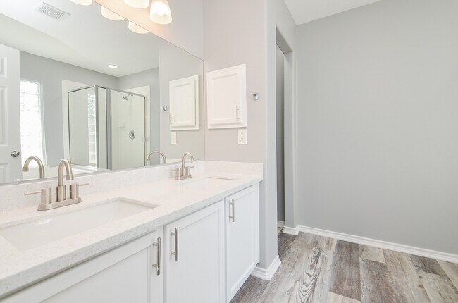 Building Photo - 20131 Larkspur Landing