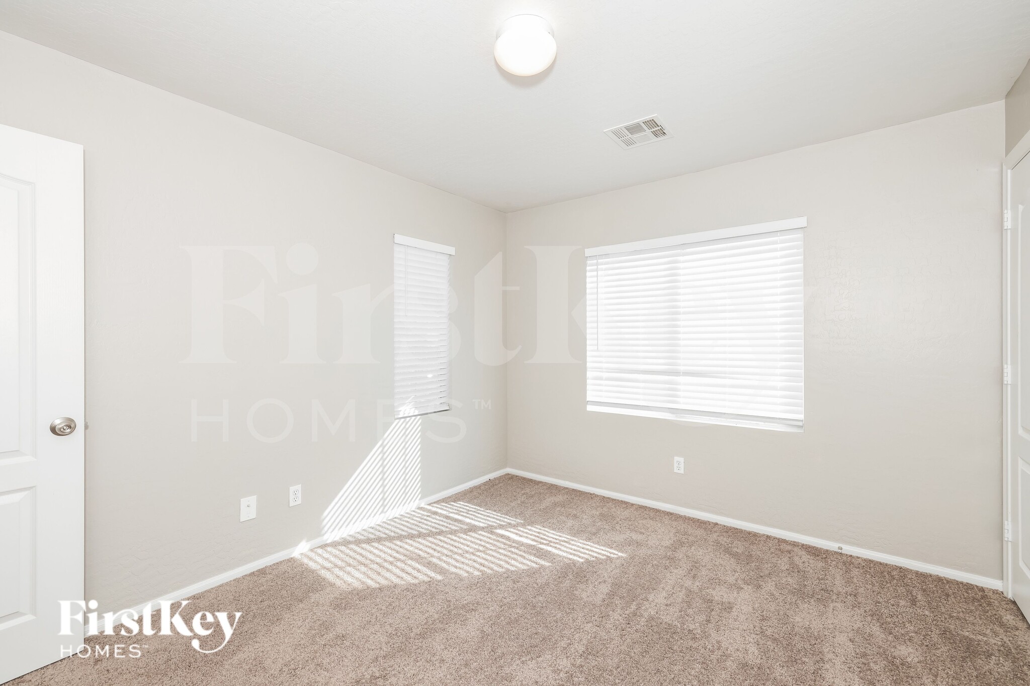 Building Photo - 1525 Beams Ave