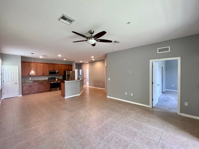 Building Photo - 3702 Pino Vista Way