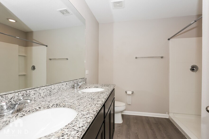 Building Photo - 793 Henley Ct