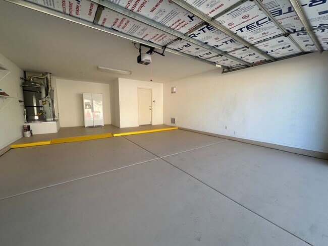 Building Photo - Charming 2-Bedroom Home in Sun City Summerlin