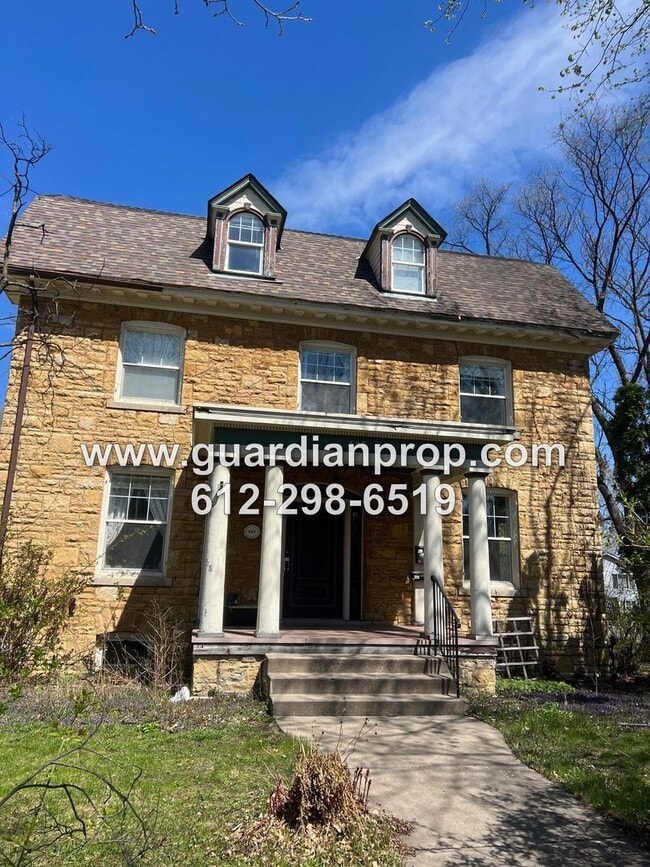 Building Photo - 625 Marshall Ave