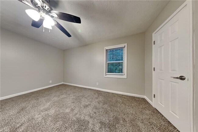 Building Photo - 3155 Mary Todd Ln