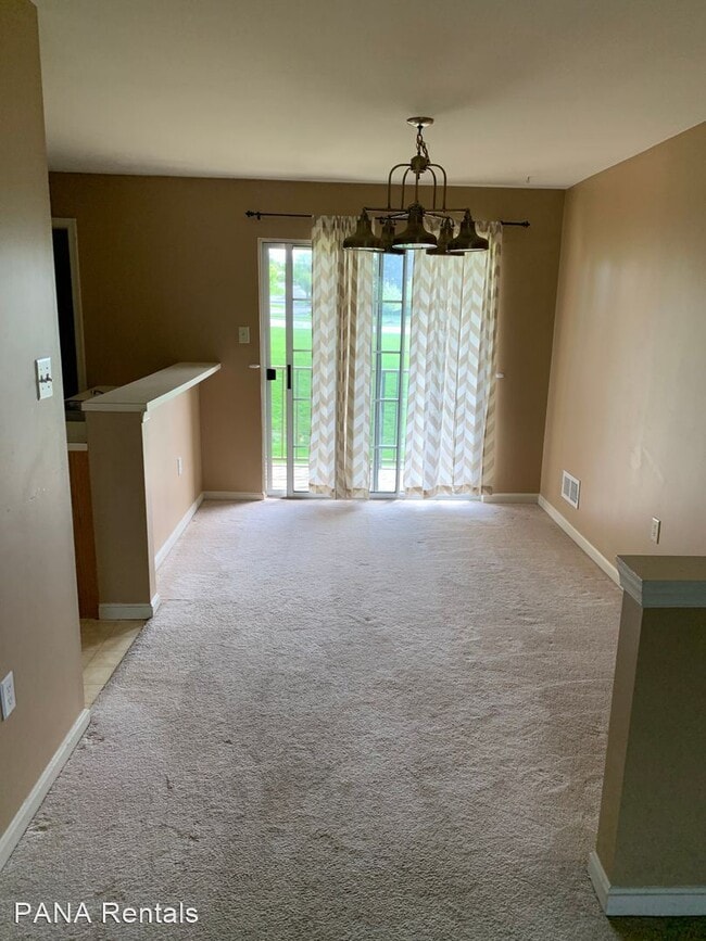 Building Photo - 2 br, 1.5 bath House - 308 Peters Way