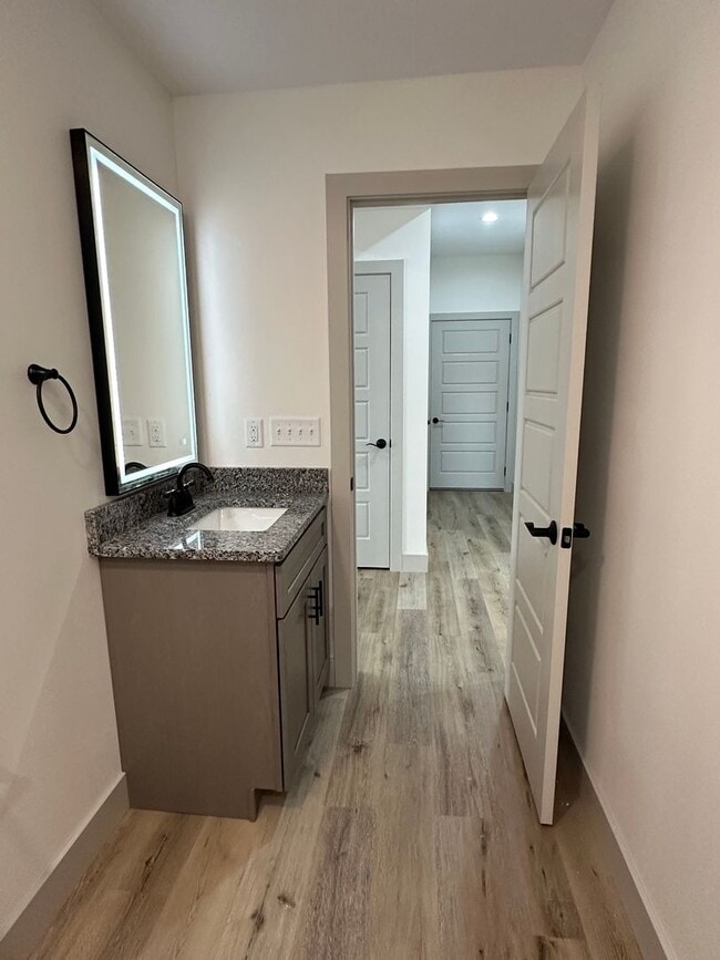 Building Photo - BRAND NEW 4 BED 3 BATH in WAYNESVILLE