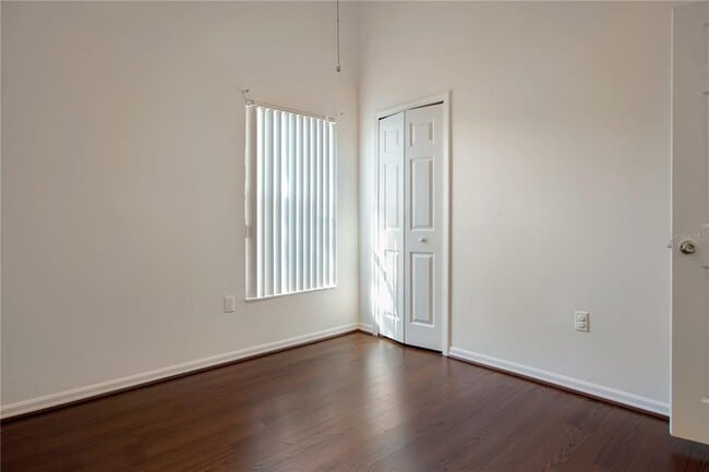 Building Photo - 990 Kenbar St