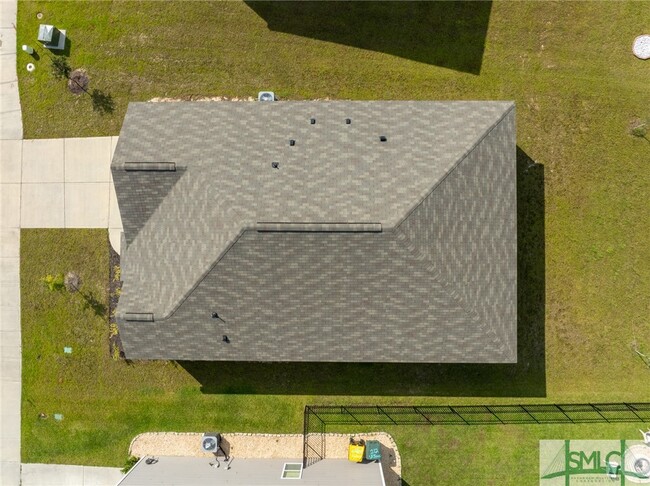 Building Photo - 216 Skylark Rd