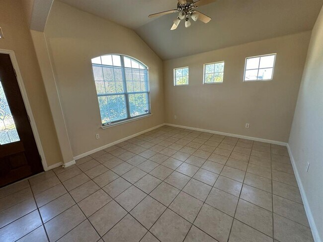 Building Photo - 1604 Teal Trail