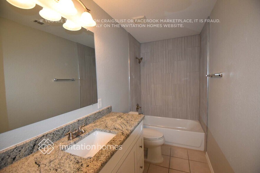 Building Photo - 2919 Crystal Way