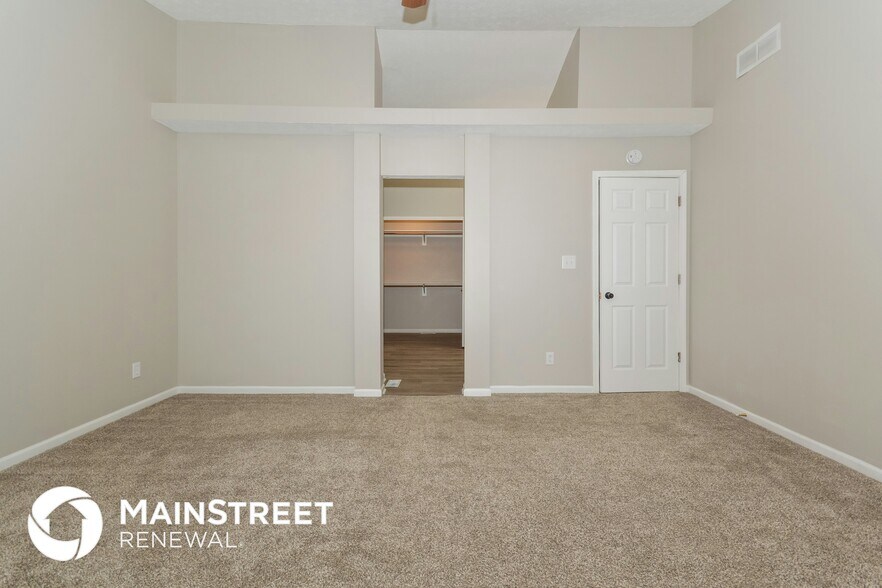 Building Photo - 1017 Crimson King Pkwy