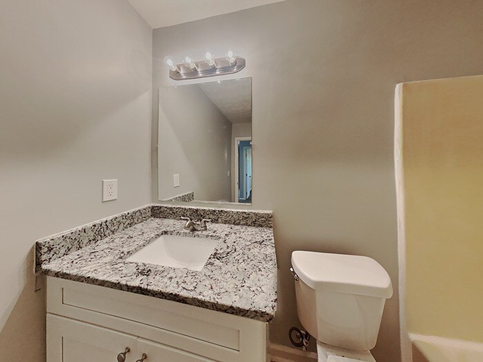 Building Photo - 942 Shadow Ridge Trail