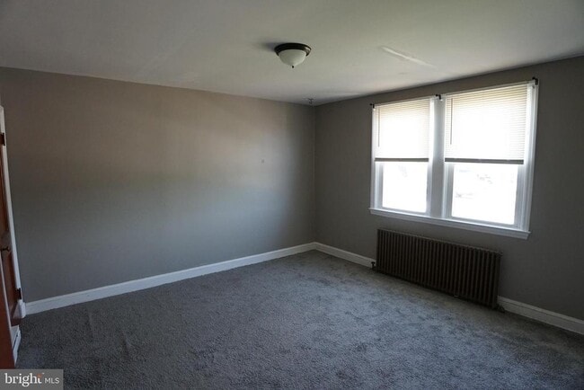 Building Photo - 4617 Wilkens Ave