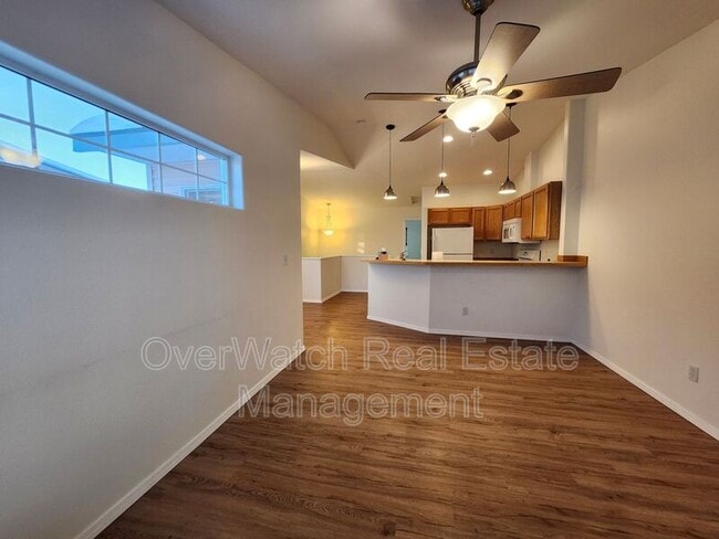 Building Photo - 2645 Meadow Lark Way