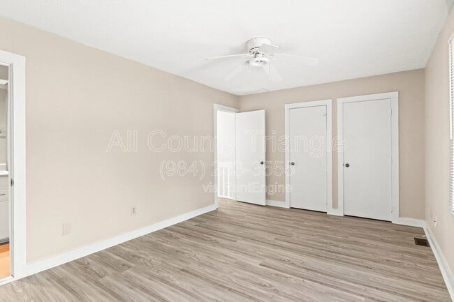 Building Photo - 1619 Budwood Dr