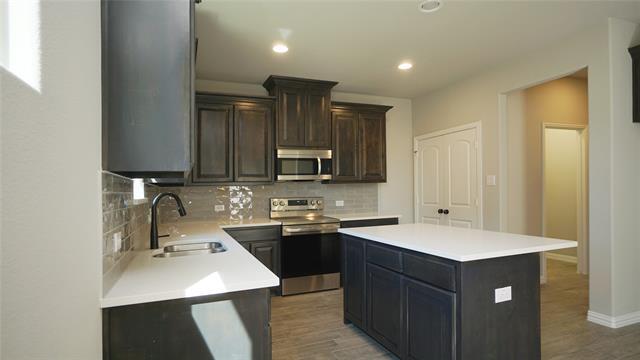 Building Photo - 712 Prairie Creek Dr