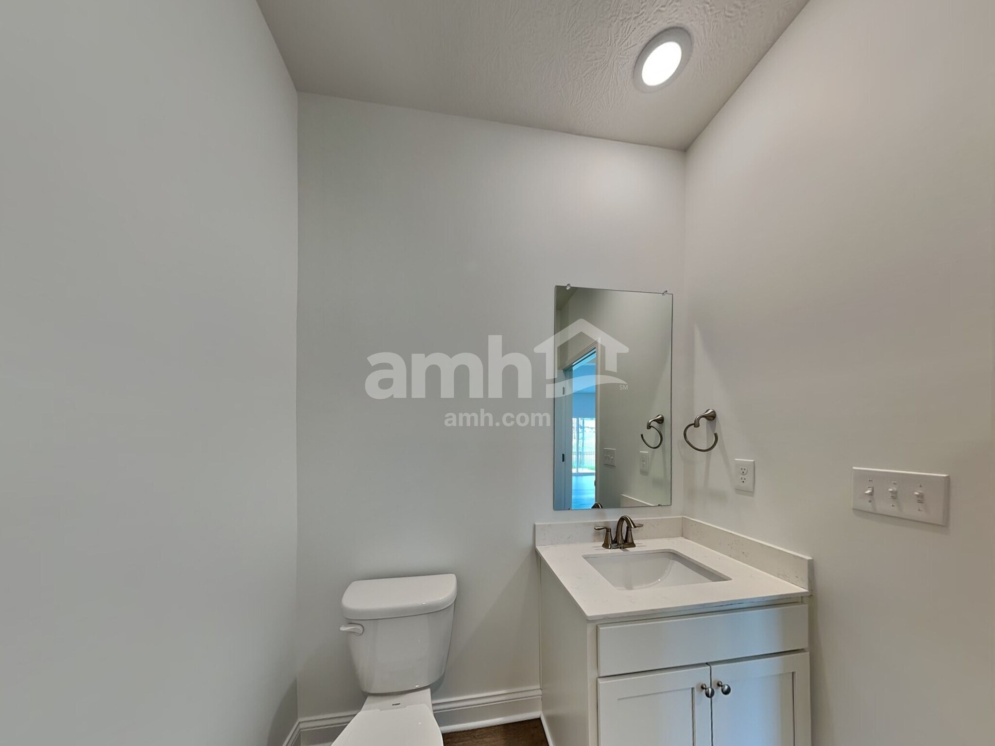 Building Photo - 412 Golden Maple Pl