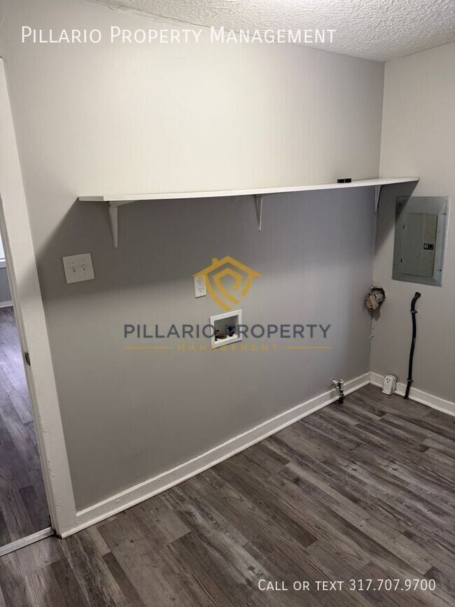 Building Photo - 3291 Hovey St