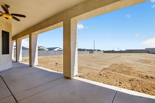 Building Photo - Luxury Meets Country Charm: Custom 5BR Home on Acreage in San Tan Valley