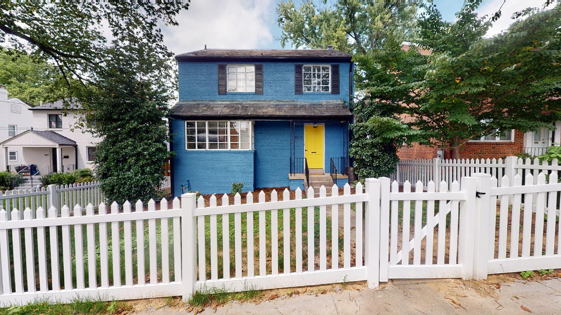 Building Photo - 4815 Yuma St NW