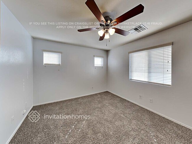 Building Photo - 5319 W Fulton St