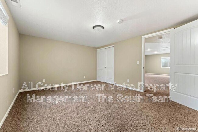 Building Photo - 7680 Elk Ct