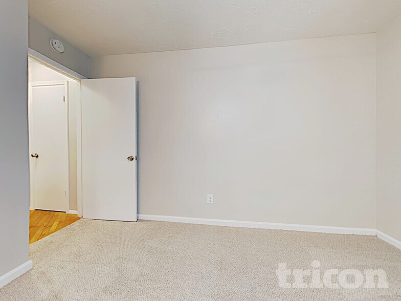 Building Photo - 20419 Bishops Gate Ln