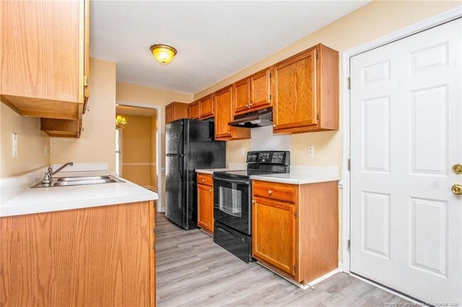 Building Photo - 3813 Constance Rd