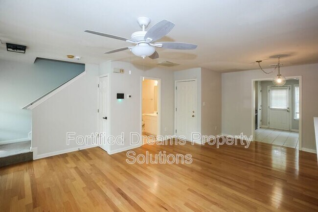 Building Photo - 8326 Brickle Ln
