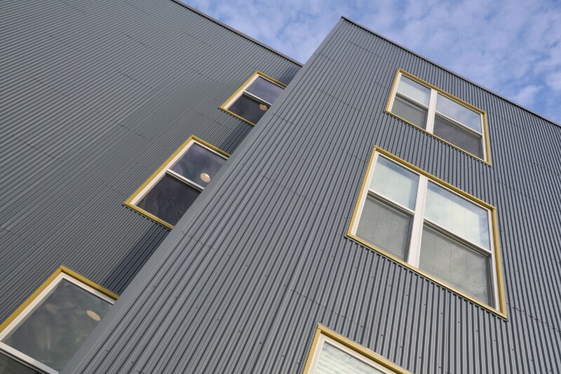 Building Photo - 550 New Holland Ave