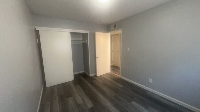 Building Photo - 3158 College Ave