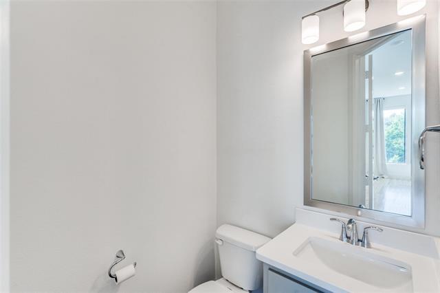 Building Photo - 8100 Cornelius Dr.