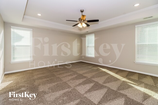 Building Photo - 5081 Devonshire Rd