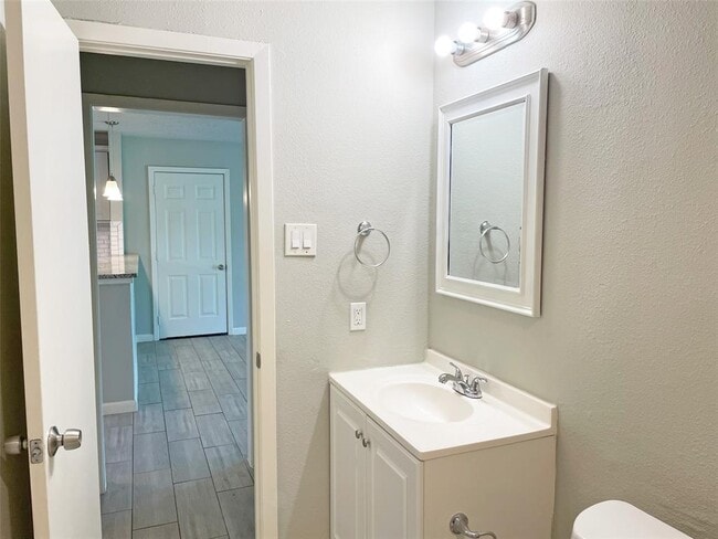 Building Photo - 3242 Dalmatian Dr