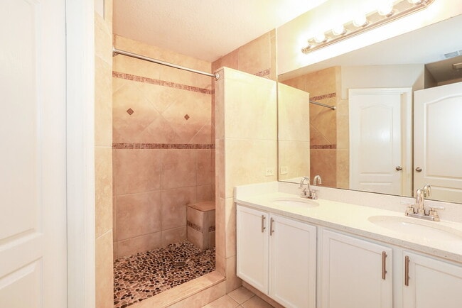 Building Photo - 282 Turtle Dove Dr