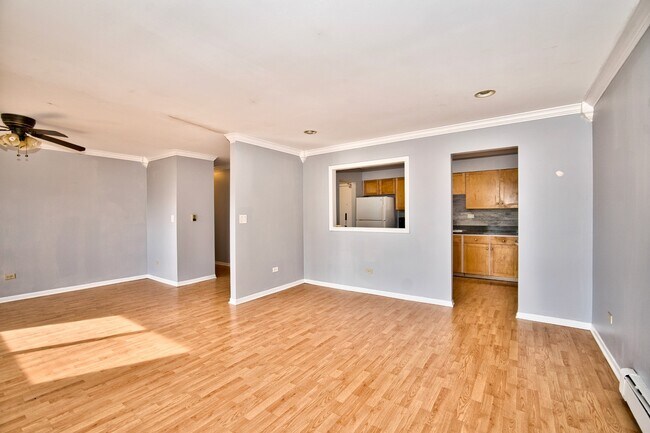 Building Photo - 9445 Kenton Ave