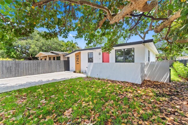 Building Photo - 1745 NW 151st St