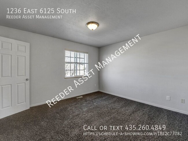 Building Photo - 1236 E 6125 S