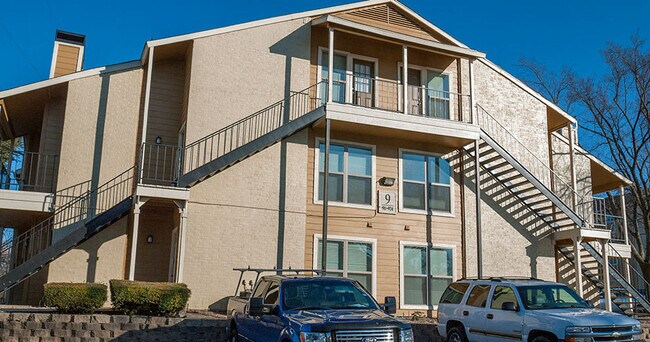 Riviera Apartments Dallas, TX Apartment Finder