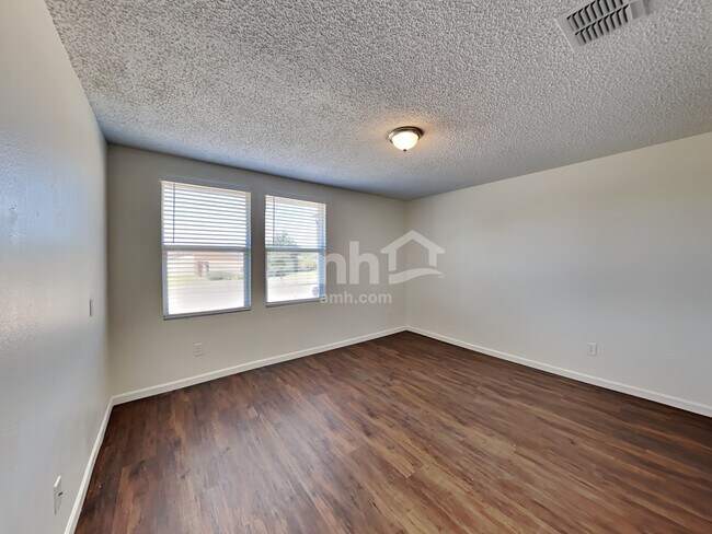 Building Photo - 3062 Limestone Hill Ln