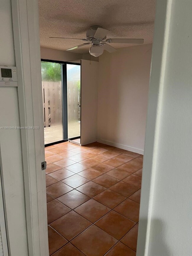 Building Photo - 8102 SW 20th Ct