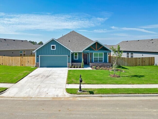 Building Photo - 4/2/2 Dream Home in Owasso!